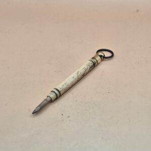 Porte crayon d'opéra en os