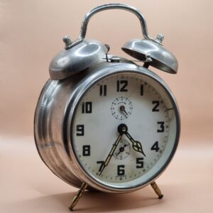 Réveil allemand sans marque