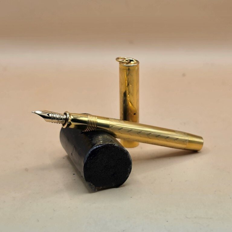 Stylo plume EDACCOTO