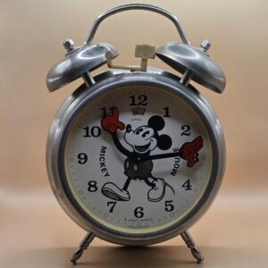 Alternative view of Réveil Mickey