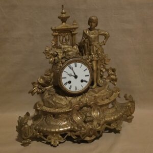 Alternative view of Pendule au fauconnier