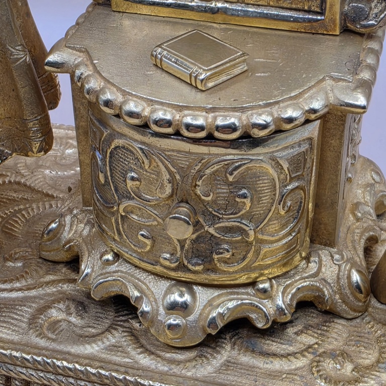 Encrier en trompe l'œil doré – Image 6